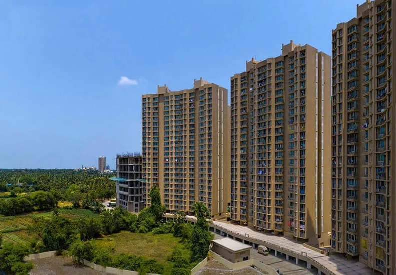 Gurukrupa Marina Enclave Malad 4